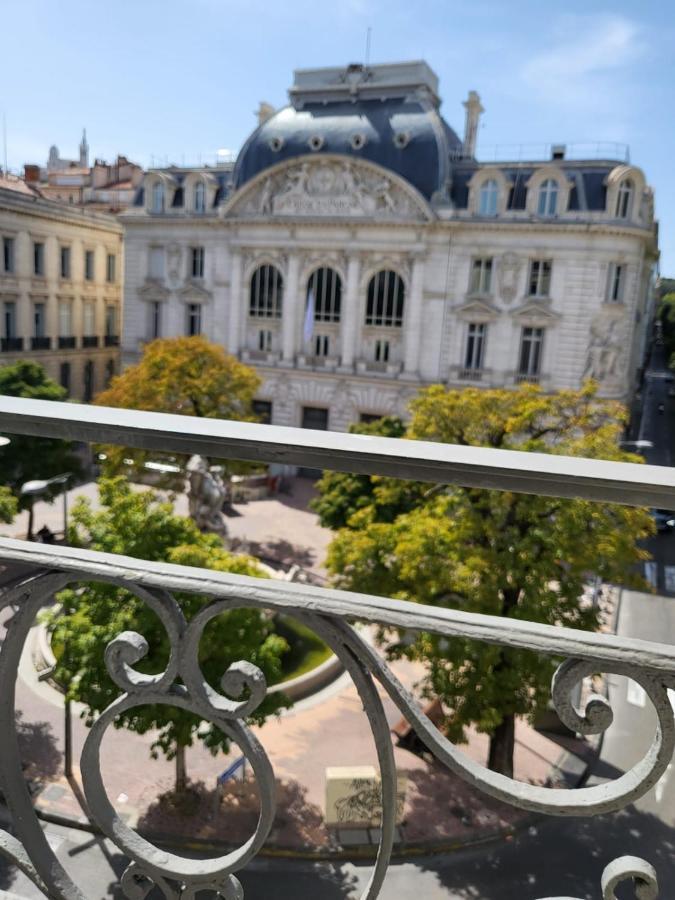 Logement Au Coeur De Marseille, Le Stassi ภายนอก รูปภาพ